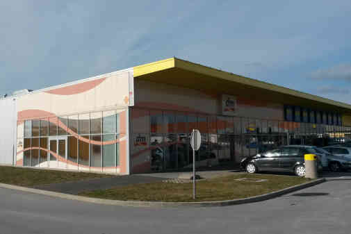 STOP SHOP Postojna